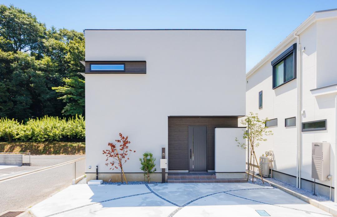 モダン×機能美が調和する家｜建売住宅の施工事例