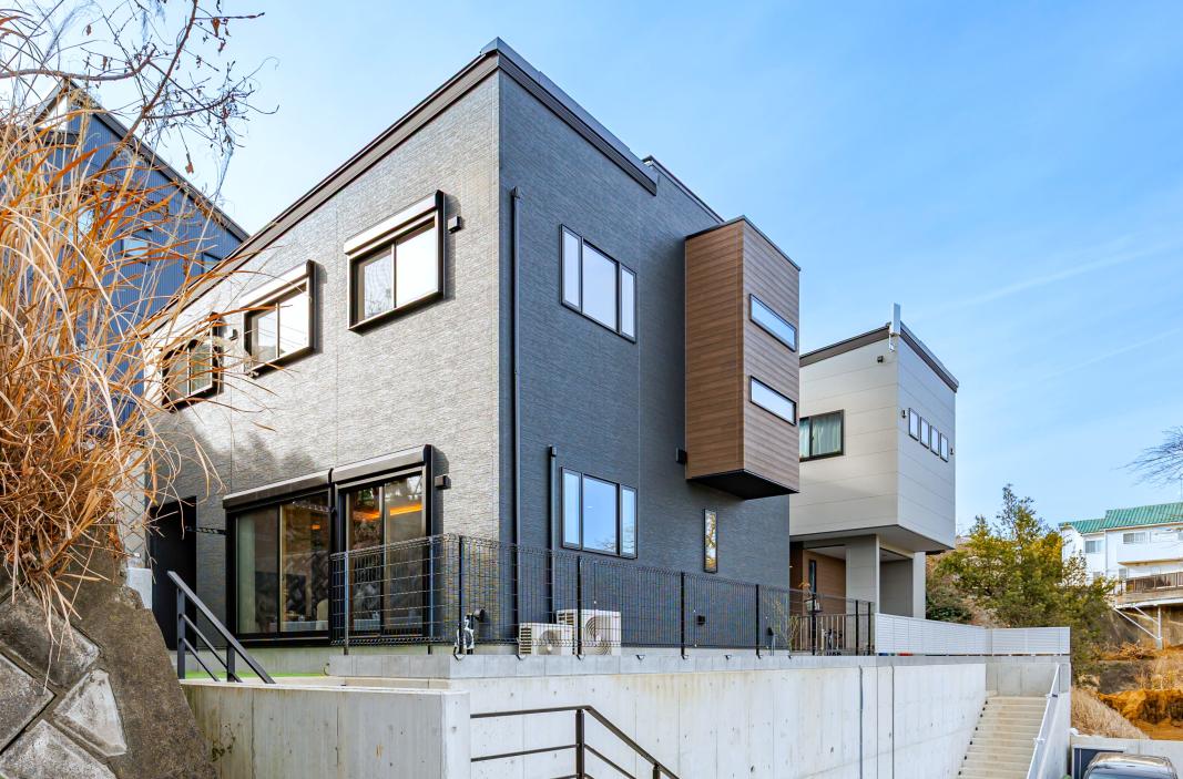 木の質感と光の設計がもたらす、豊かに暮らす住まい。｜注文住宅の施工事例