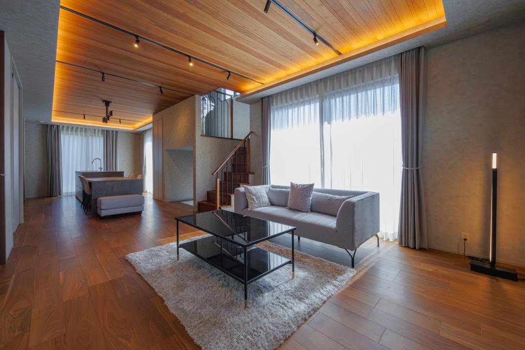 ZEH基準を“超えた”ZEHモデルハウス｜建売住宅の施工事例