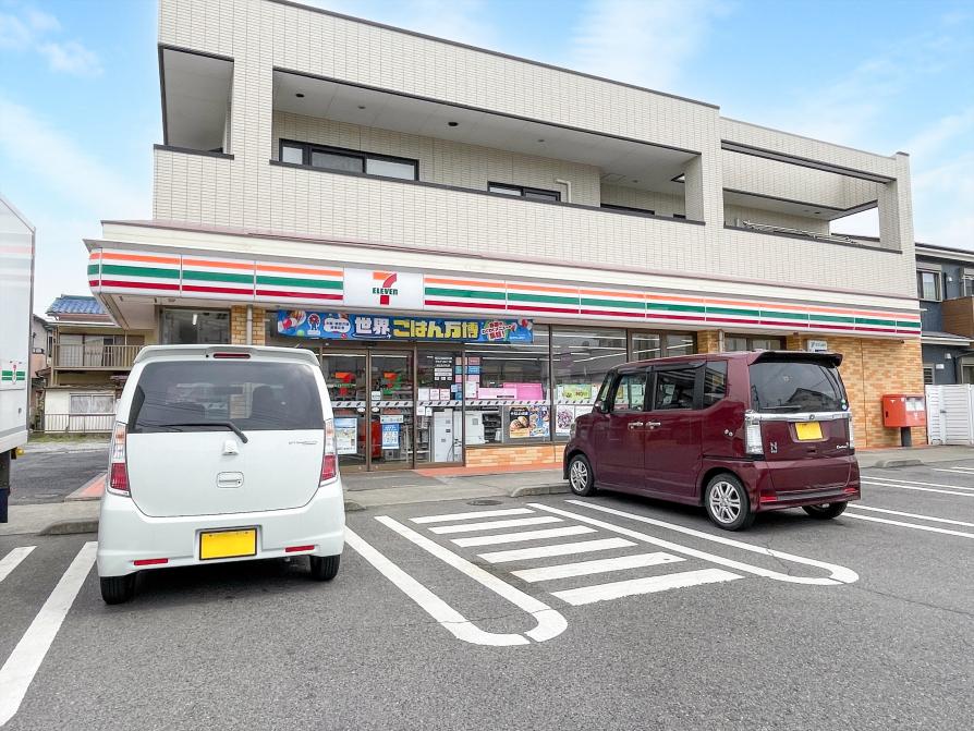 セブンイレブン平塚高村店 / 約100M